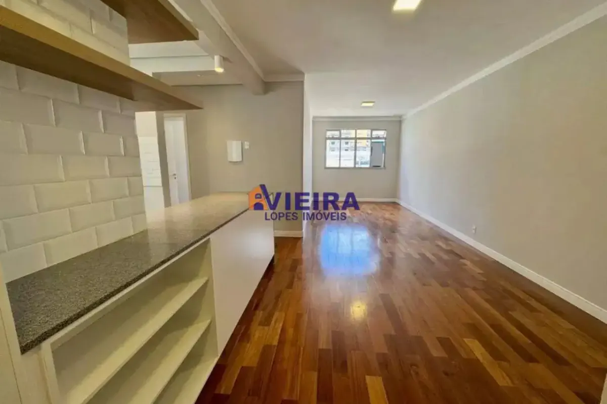 Apartamento à venda no Centro com 2 quartos