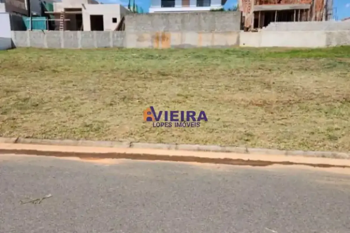 Terreno em condomínio fechado à venda em Alphaville