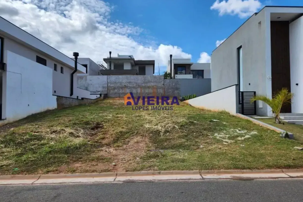 Terreno em condomínio fechado à venda em Alphaville