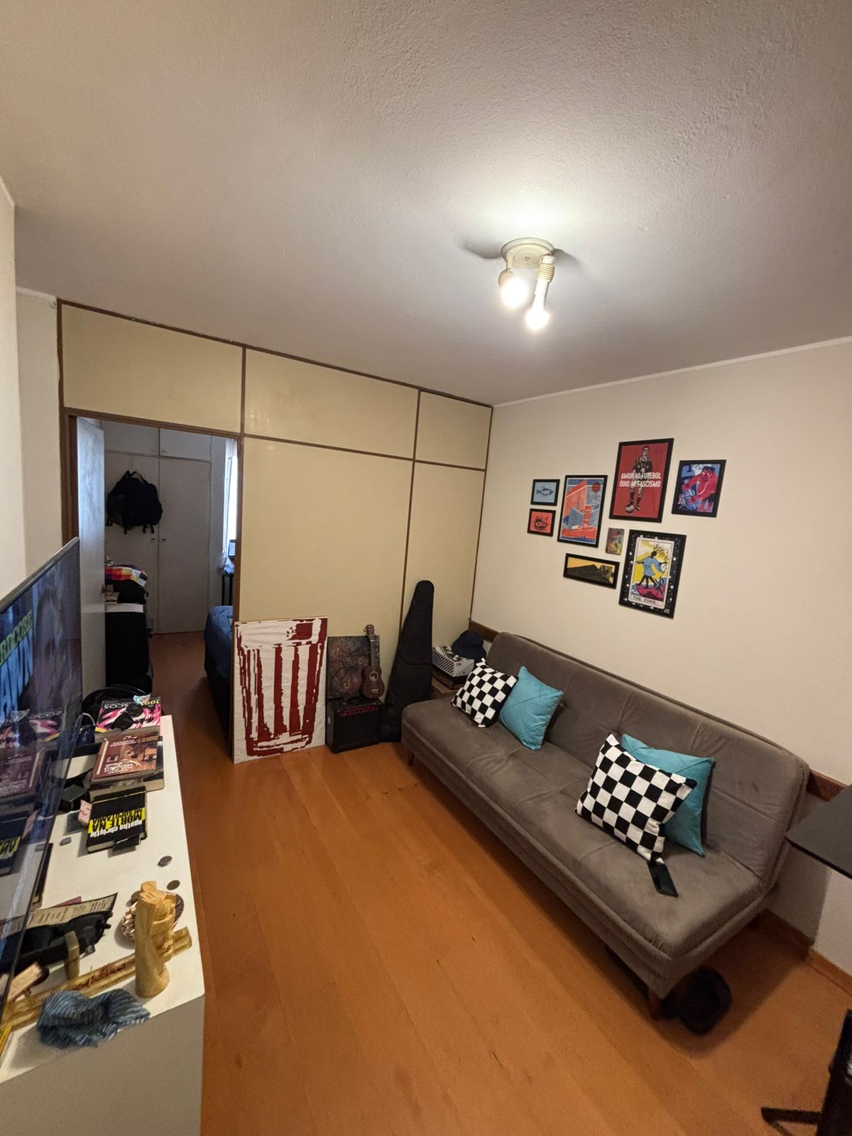 Kitnet, Centro andar alto