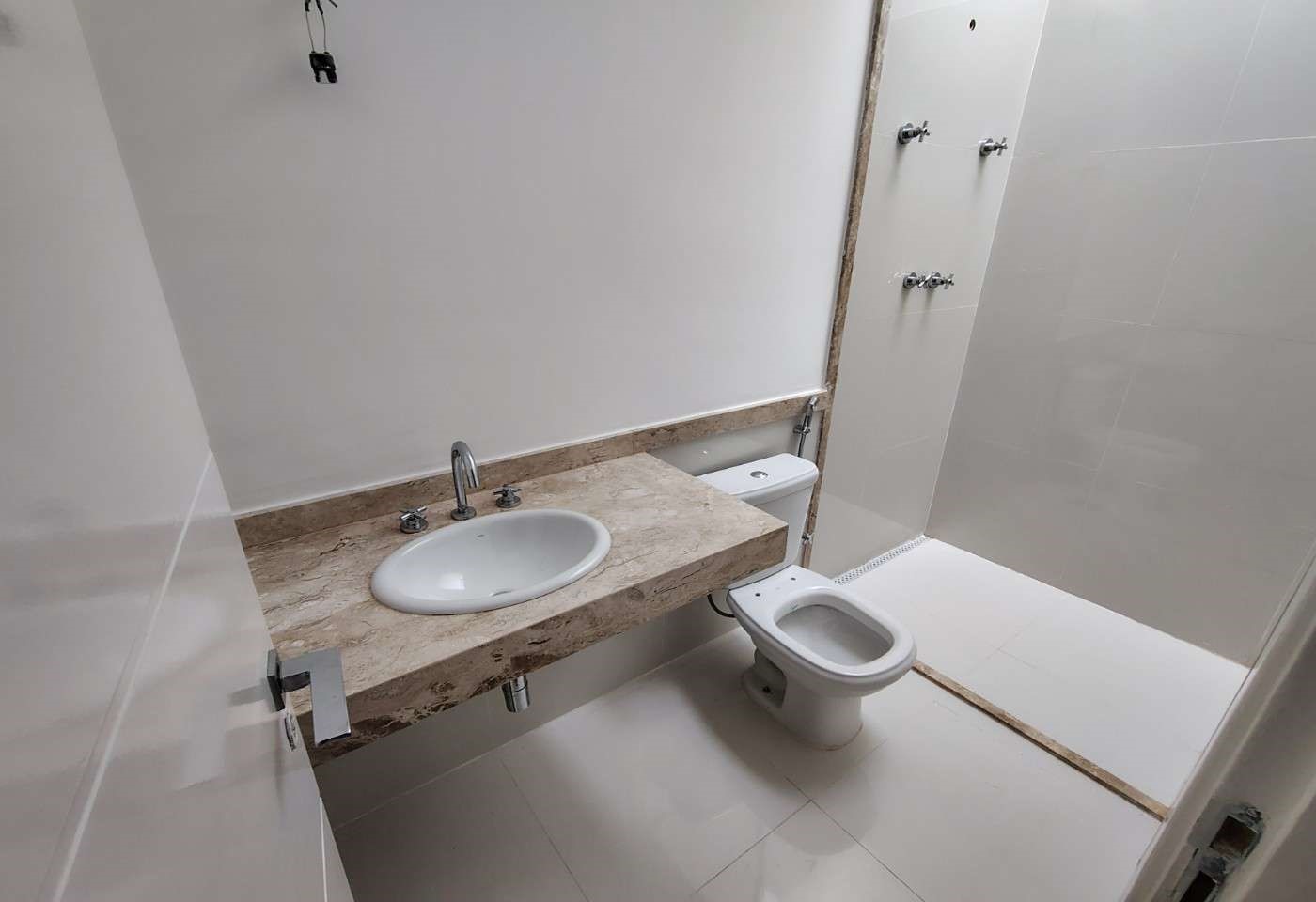 Sobrado novo alto padrão para venda