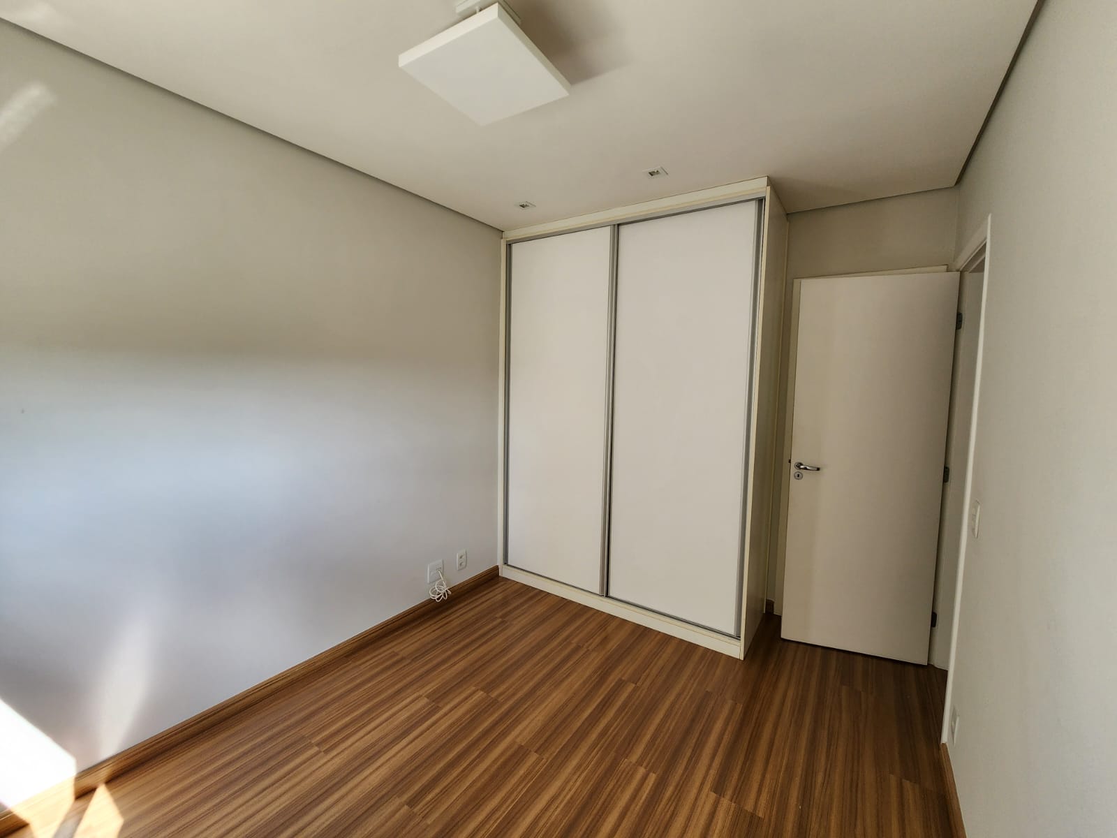 Apartamento mobiliado para alugar no Alphaville