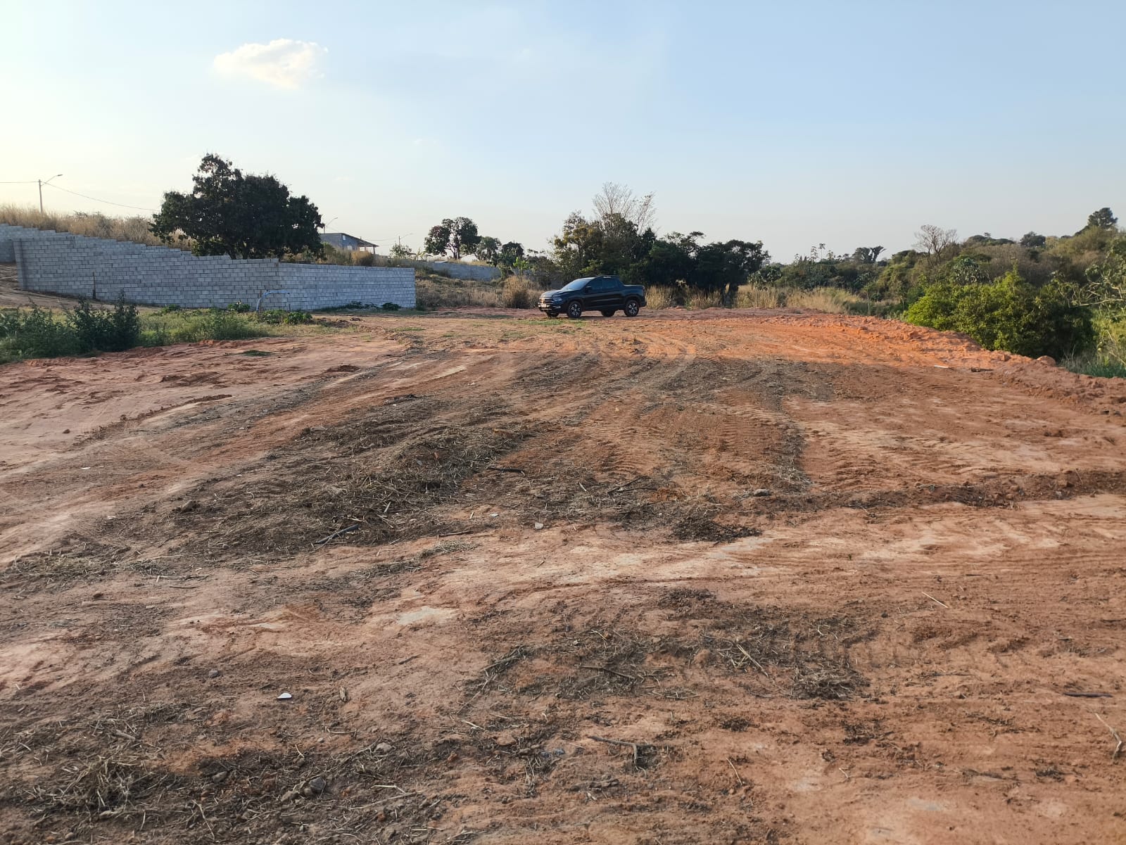 VENDE-SE TERRENO EM CONDOMÍNIO FECHADO - RECANTO DO SOL