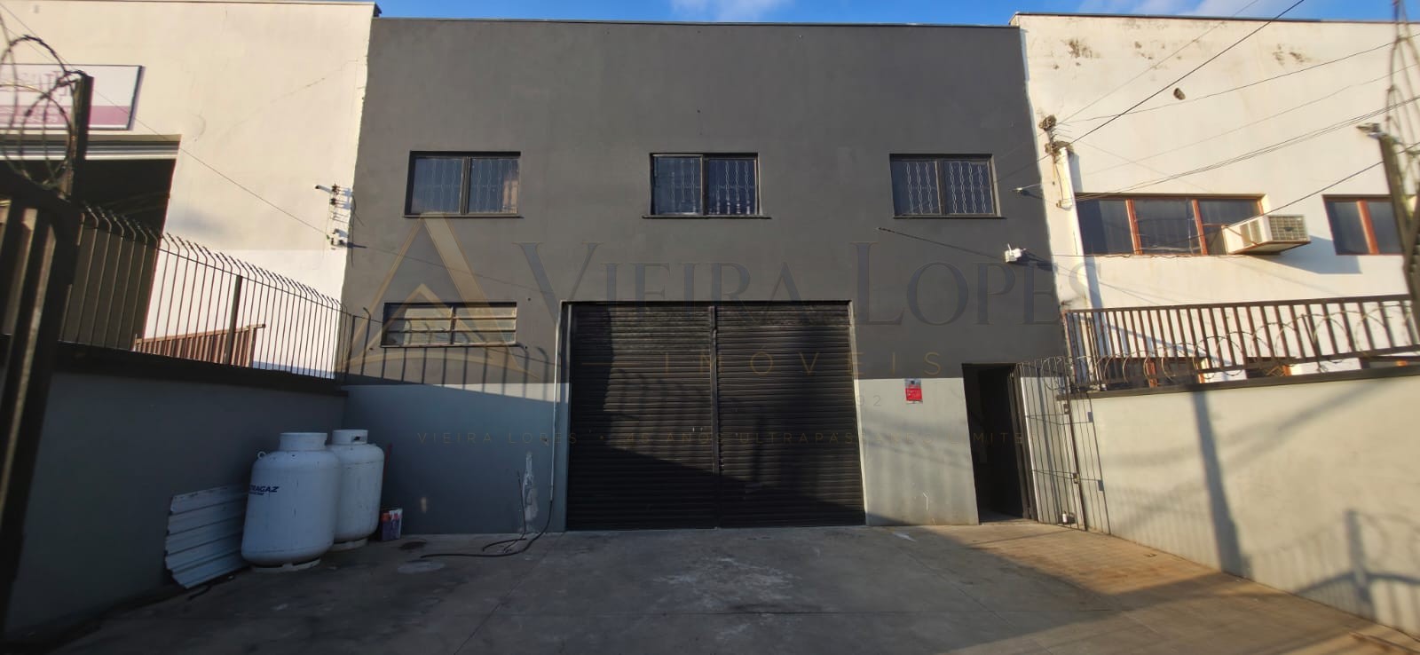 Barracão Comercial / Industrial para locação no Pq. Via Norte
