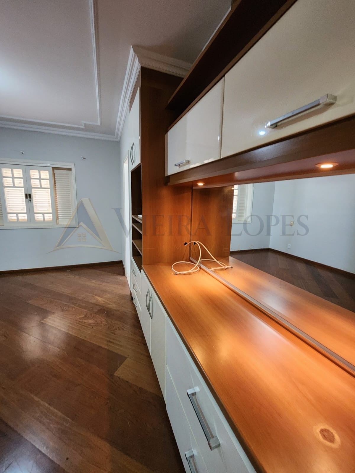 Vende-se obrado imponente Alphaville